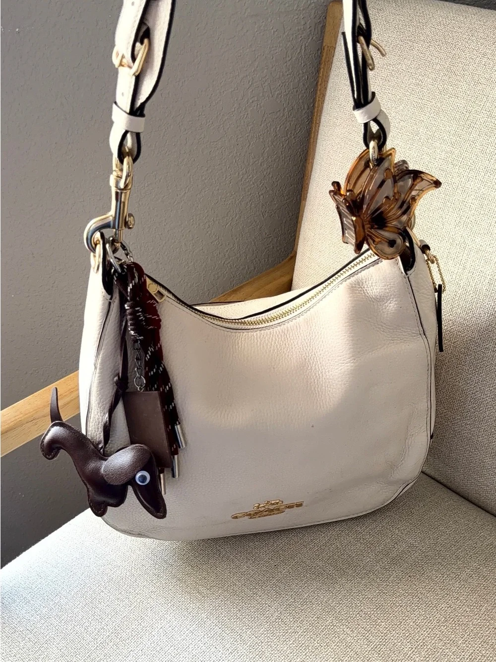 Coach Cream Leather Hobo Bag with Gold Hardware